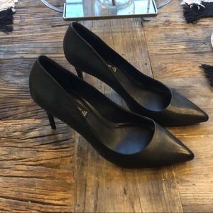 Steven by Steve Madden Stilettos ~ Black ~ size 8.5